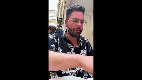 Greece LIVE: Eating at Typical Athenian Taverna