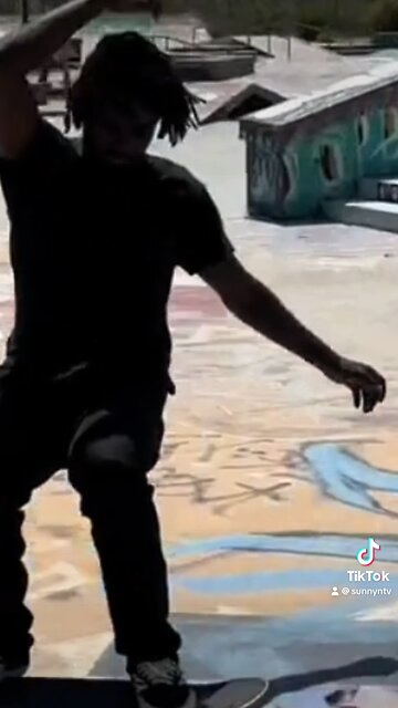 Bro smooth with it 👍🏽