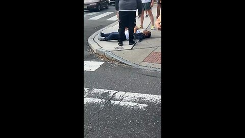 Woman Saves Man’s Life with Narcan After Overdose on Street Corner