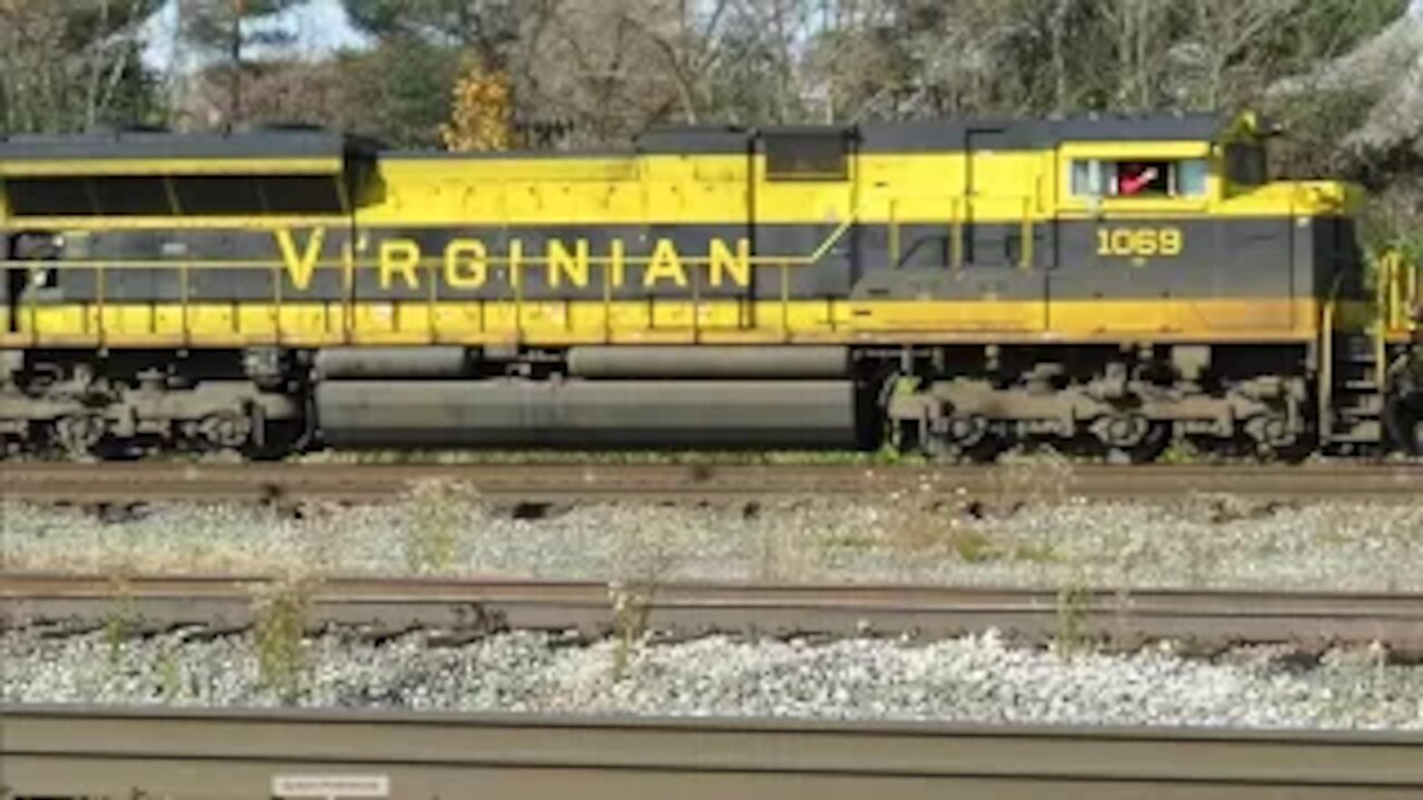 Virginian Heritage unit on Norfolk Southern NS310 from Berea, Ohio November 7, 2020
