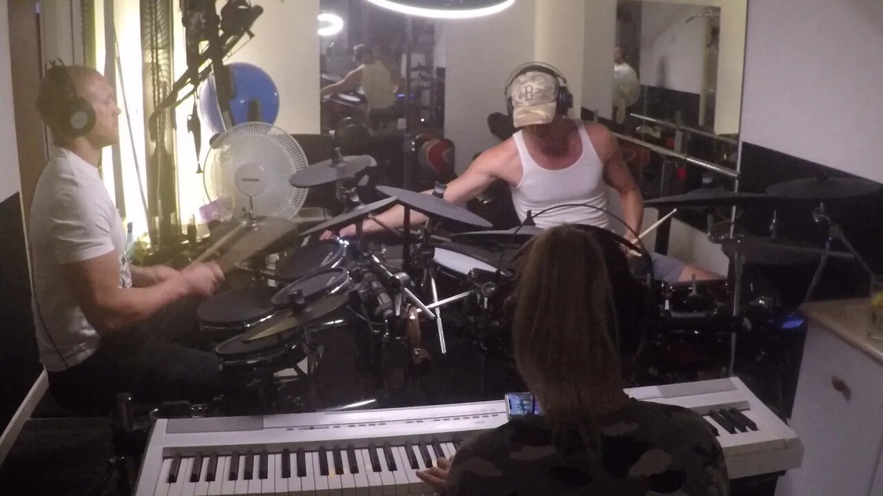 Dec 01, 2021 - JHE 1 of 2