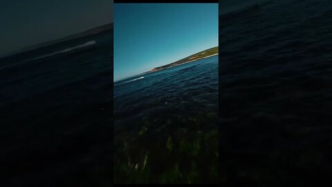FPV Drone Diving & Rock Skimming in Slowmo with the DJI O3 AU 🌊🚀 #fpvdrone #beachlife #slowmo 🤙