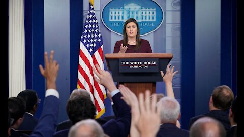 Por 'CULPA del DISTANCIAMIENTO': El día que los medios quedaron afuera de la Casa Blanca