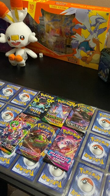 Pokémon Random Pack Opening!!