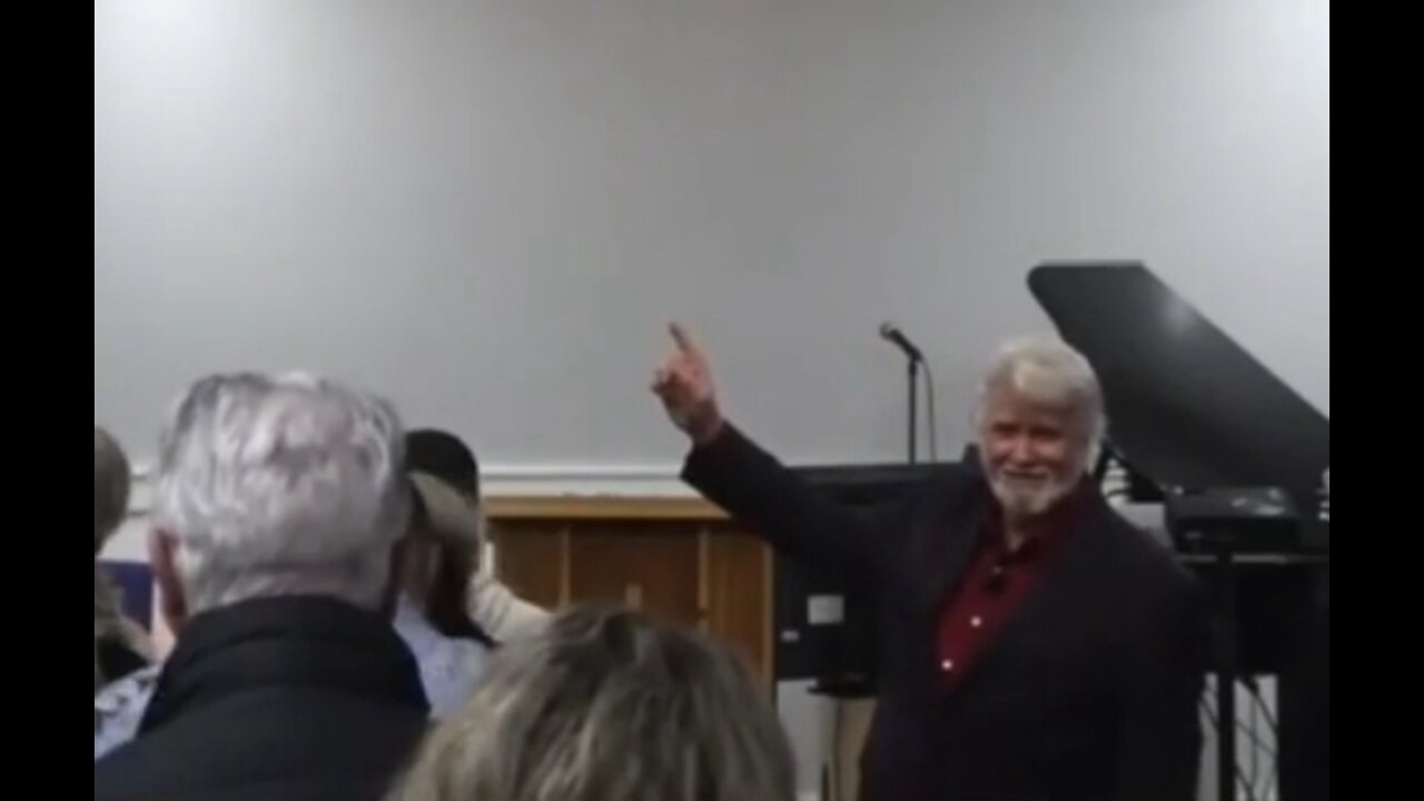 Pastor Bob Joyce SINGS To The Congregation: ‘Here I Come to Save the Day!’ – Name That Tune
