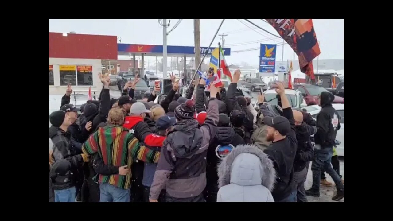 CONVOI DES GÉNÉRATIONS FUTURES: DÉPART ÉMOTIF DE SAINT-LAMBERT-DE-LAUZON