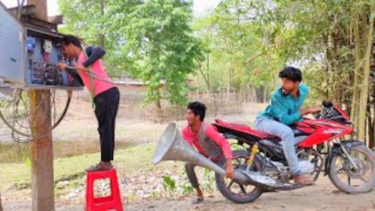 watch the funny video as crazy-TRY NOT TO LAUGH(REALLY FUNNY)