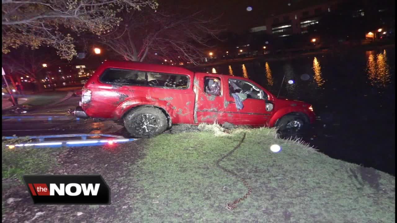 Driver passes out behind the wheel, ends up in Fox River