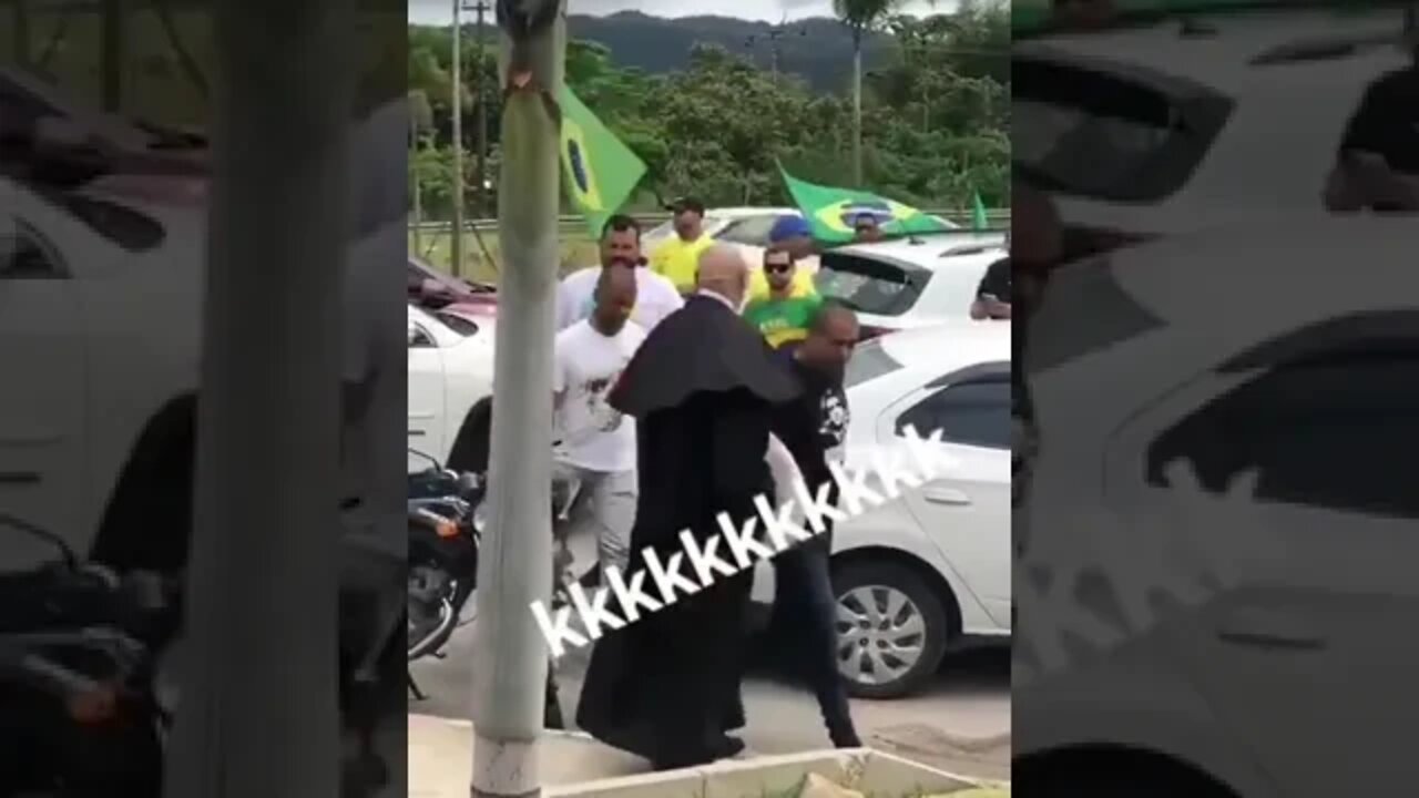 URGENTE OLHA QUEM APARECEU AQUI NO PROTESTO #eleições2022 #memes #viral #presidente #fy #shorts