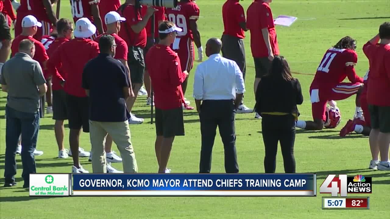 Governor, KCMO mayor attend Chiefs training camp