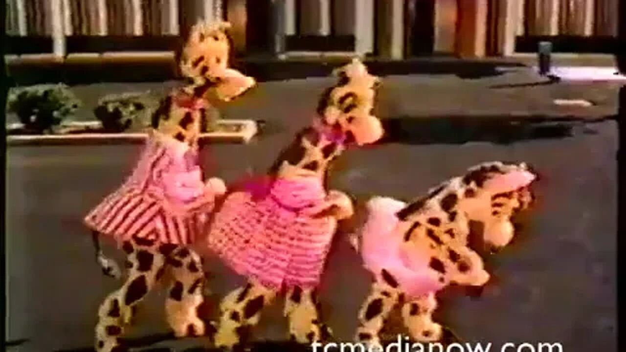 1970s Toys R Us Christmas TV commercials