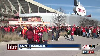 Charities hope holiday donations continue to pour in