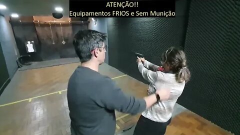 Retomando a visada - Sei lá se era briga ou treino. Pequetita x Canhoto Armamentista