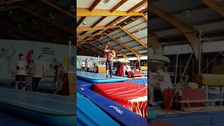 Salto bokiem #shortvideo #youtubeshorts #salto #trening #me #parkour #skills #workout #gymnast