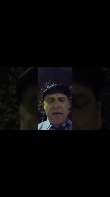 Vocês viram o vídeo do tiozinho? E o da chegada na Índia? Procure assistir os 2 por favor