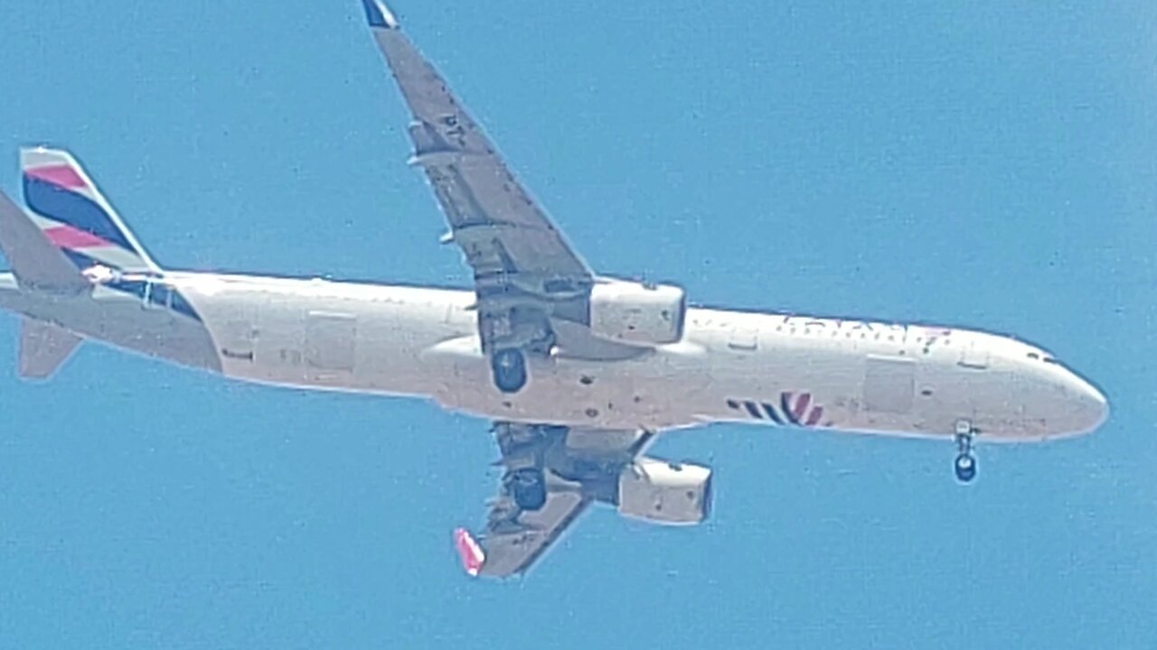 Airbus A321 PT-XPL coming from Manaus to Fortaleza