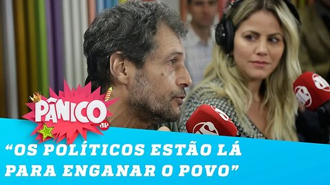 'Política partidária não é política, é farsa', diz artista de rua Eduardo Marinho