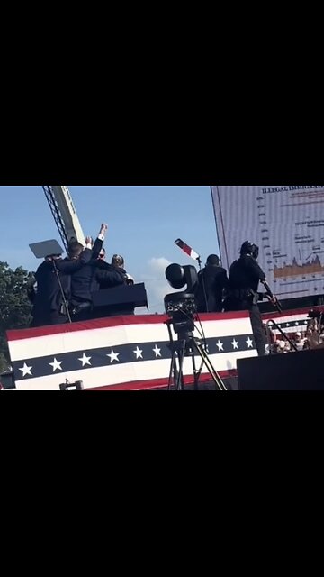 Trump first pump the crowd before he was let off the stage