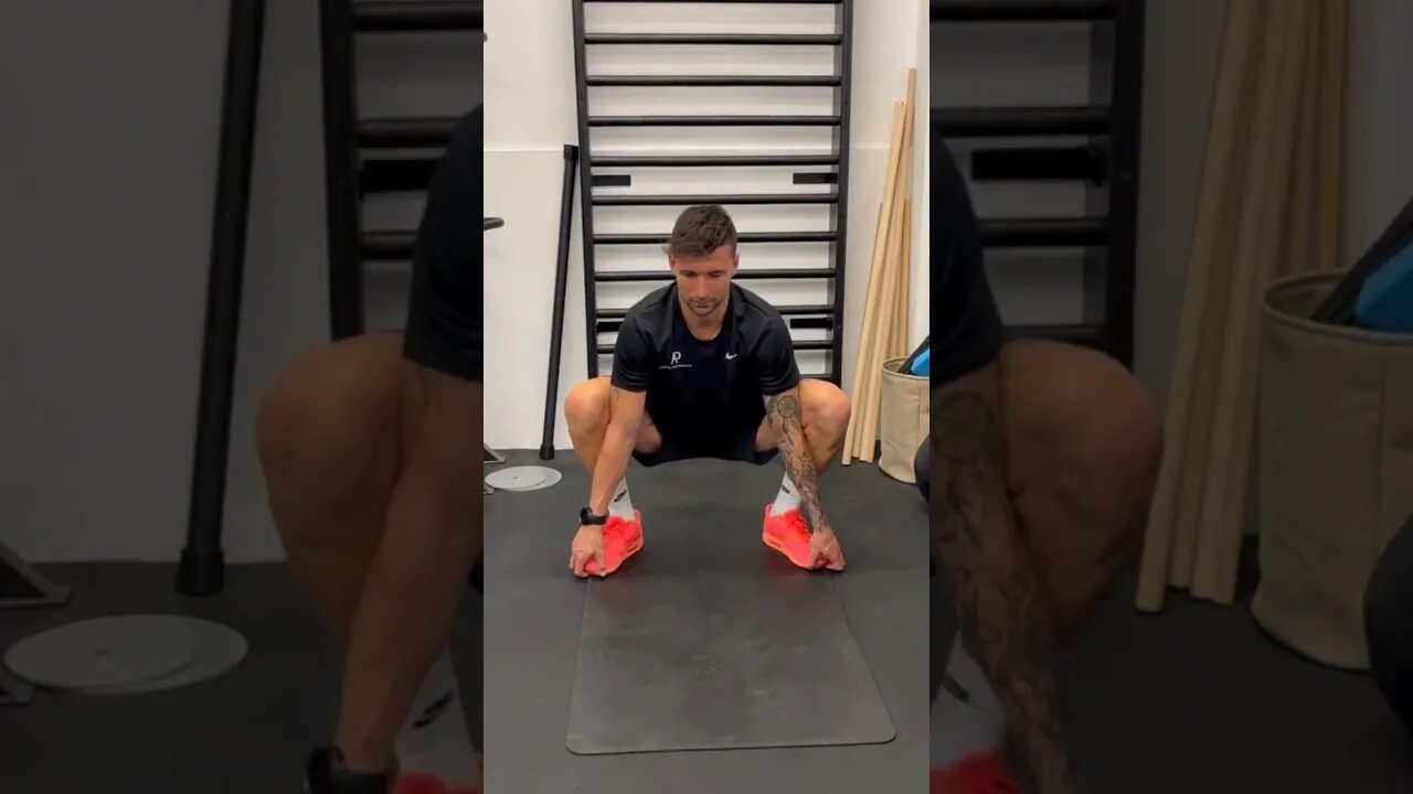 HIP MOBILITY #2 🔥 PREVENT INJURIES AND BUILDING FOUNDATION WITH THESE EXERCISE ✋🏻(PART 2)