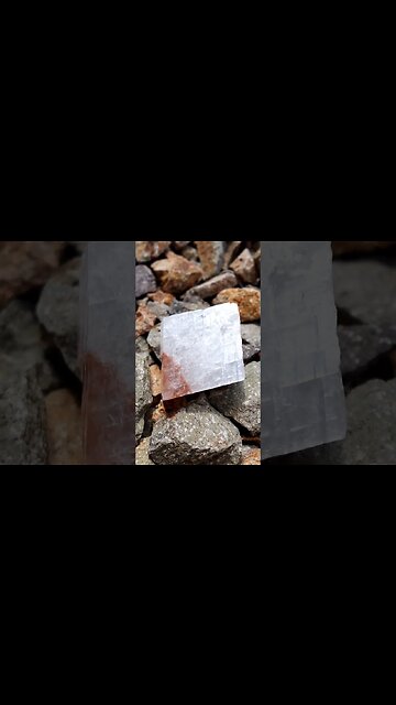 Red and White Optical Calcite Crystal: Clarity & Purpose #crystals #shorts #calcite #crystalhealing