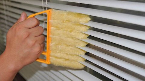 How to clean Venetian Blinds