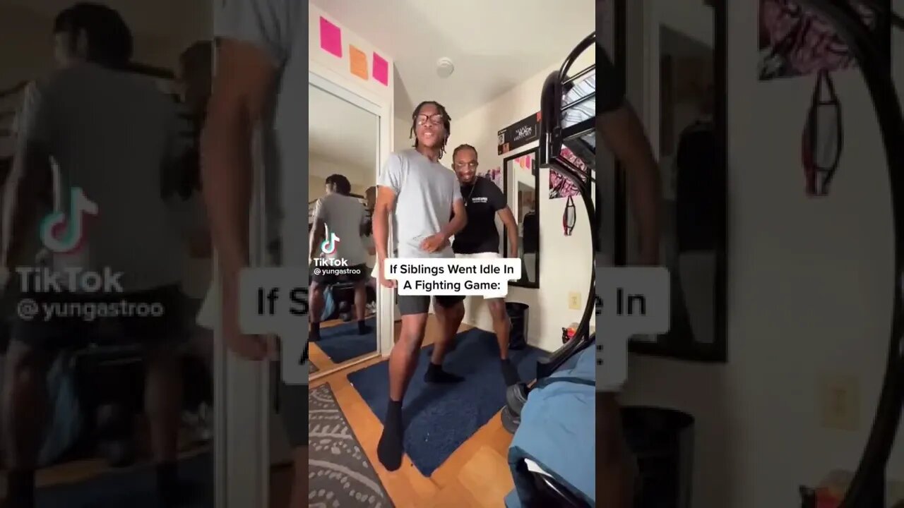 Imagine a sibling fighting game.#memes (Merry Christmas) comment your favorite gift!