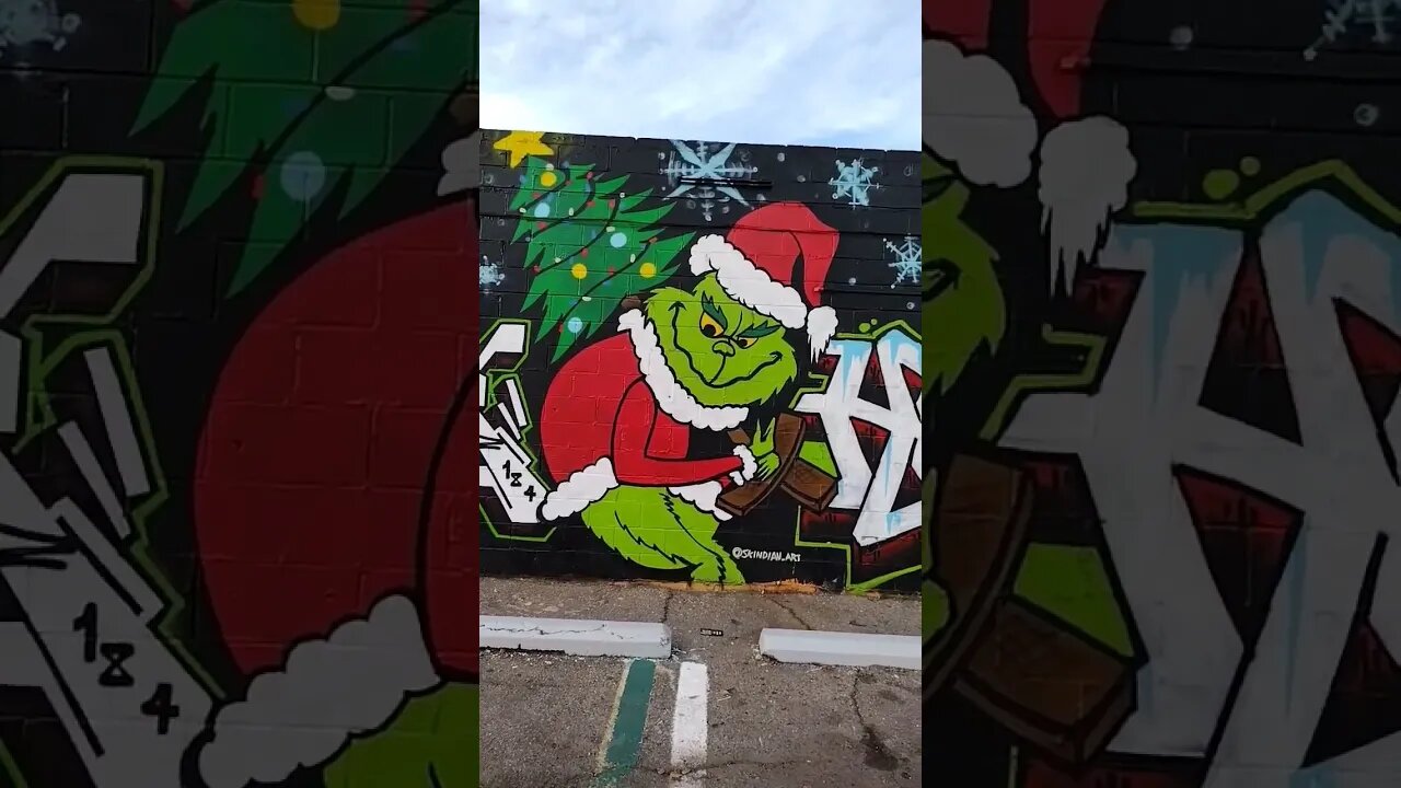 Christmas Grinch in our hood done by local artist @skindian.art