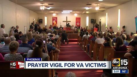 Phoenix hold prayer vigil after Charlottesville violence