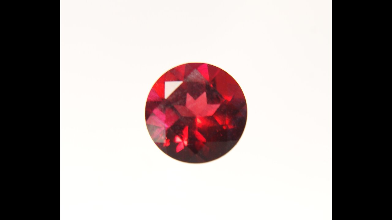 Hydrothermal Red Beryl Bixbite Round Brilliant