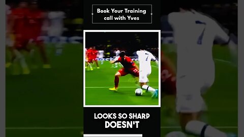 Why this football move is so effective!! #shorts #football #soccer