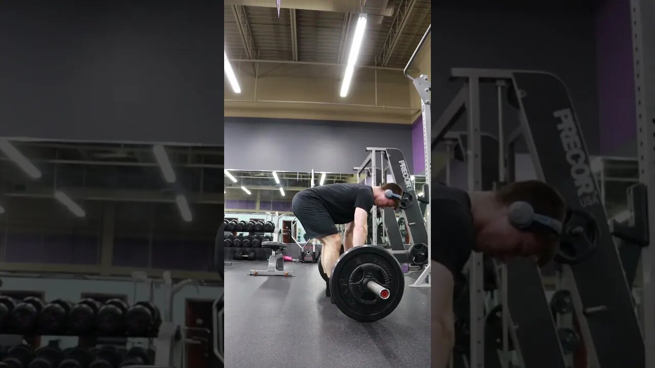Pendlay Rowing till my lats fall off 🚣♂️ #shorts