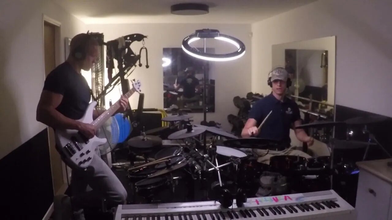 Mar 02, 2022 - Crazy Drummers in utterly unique Funk Jazz Hip-Hop Duet - J.E. 4 of 4