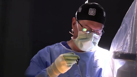 Endoscopic Interlaminar Microdiscectomy - Douglas Linville, M.D.