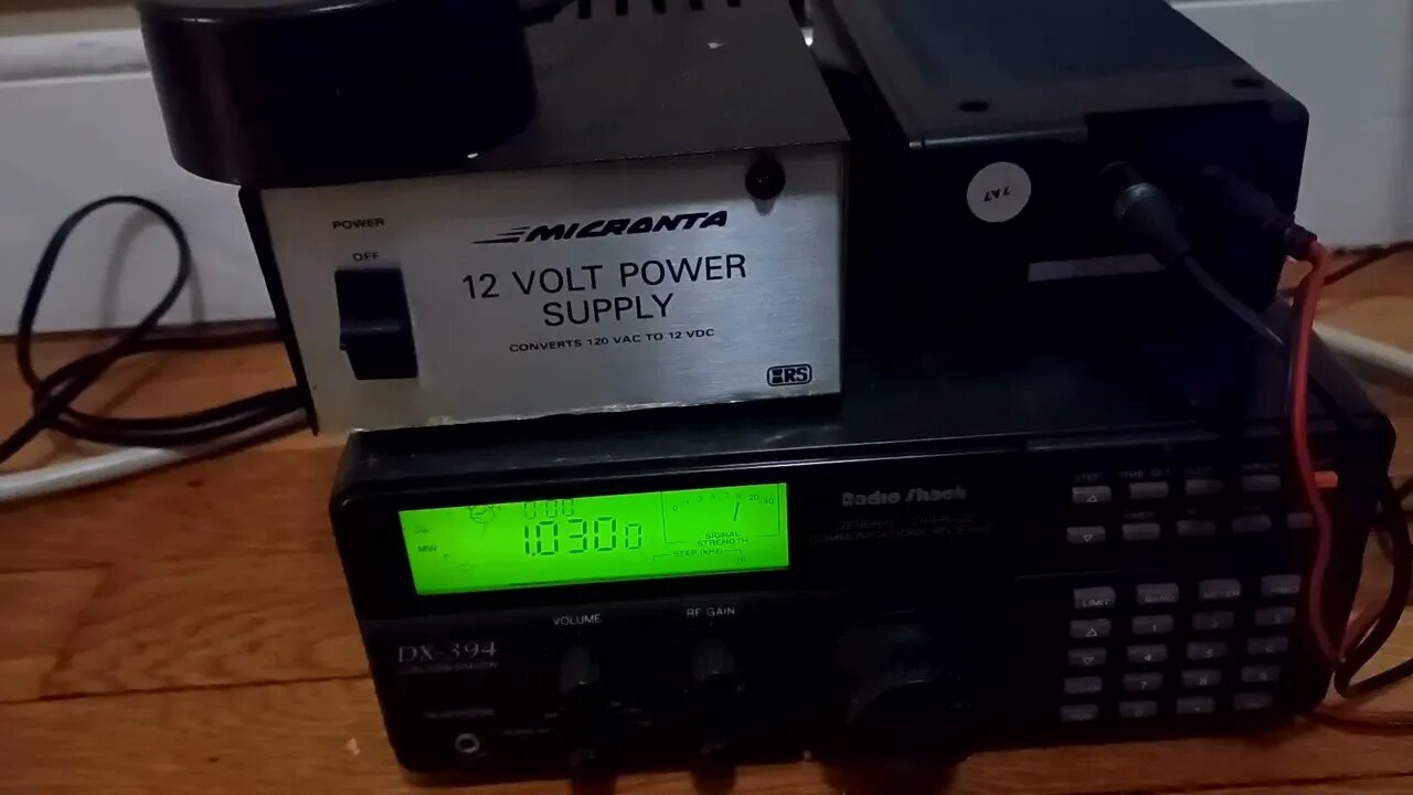 WBZ radio host Dan Ray talking about bike Lanes in Cambridge and parking