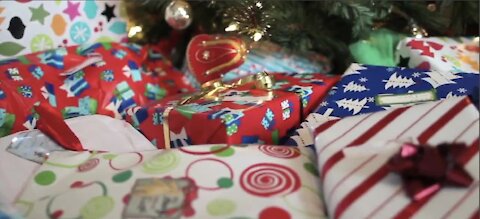 Holiday spending stress increases amid pandemic