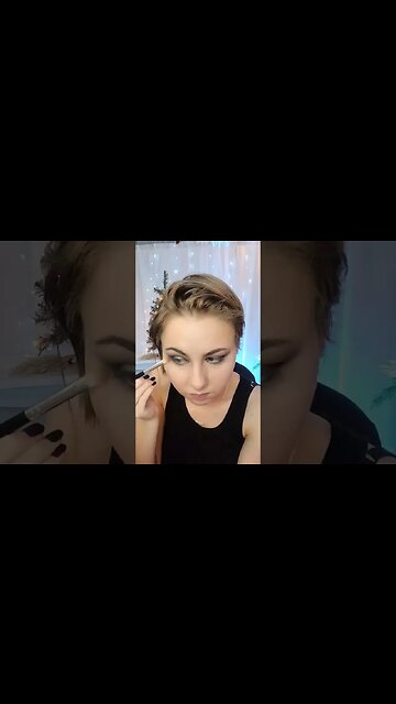 christmas eve #shorts #makeup #christmas