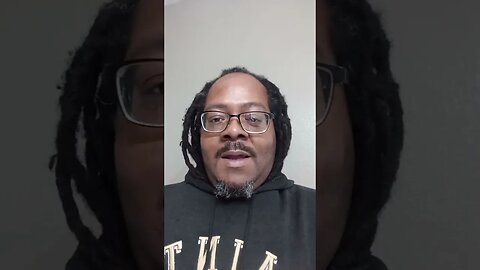 Kick Rocks: Woman Who Doesn't Know Who Ric Flair Is Asks Him For A Photo But He Wasn't Having It!