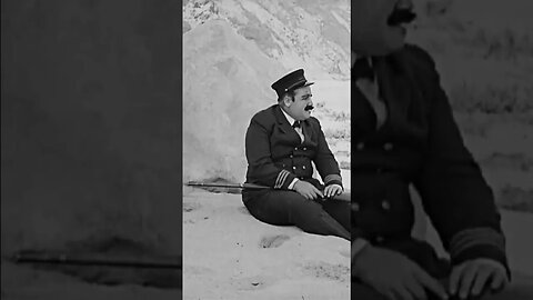 Discover the Viral Comedy Gold: Charlie Chaplin's Funny Moments