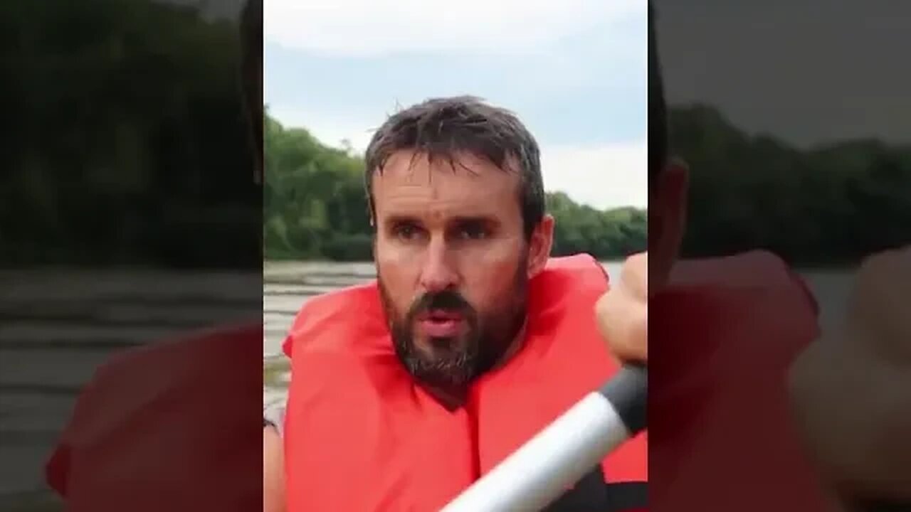 Kayaking in a FLASH FLOOD! 18,000 cfs at 15 ft on the Little Miami River Ohio