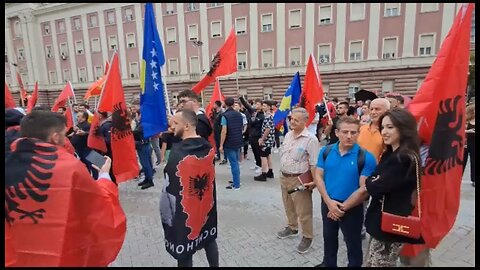Proteste para kryeministrise per Kosoven