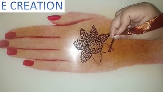 very attractive flower Arabic mehndi design