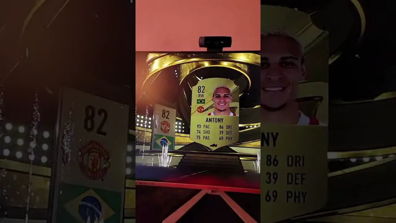 Opening My Division Rivals Packs