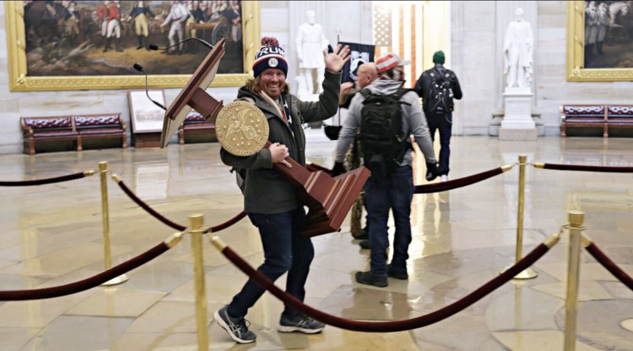 DOJ announces charges against man carrying Pelosi's podium and others in US Capitol riot