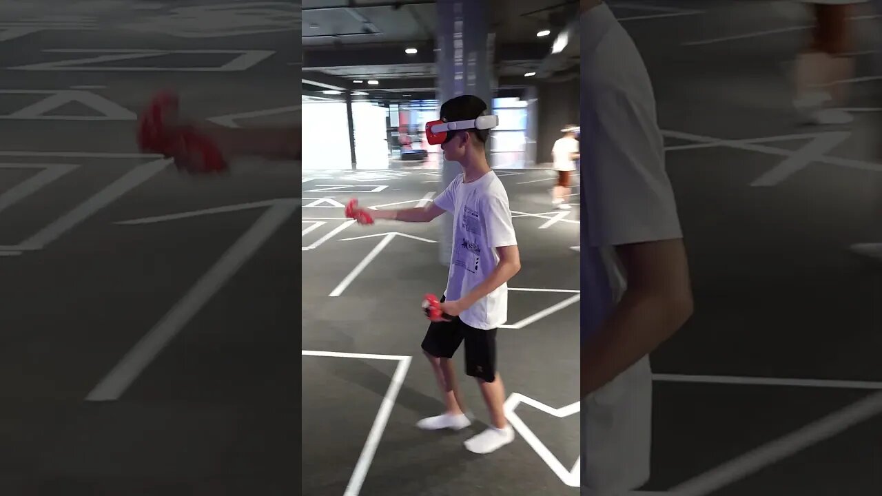 tiktok:unreal.md đŽđžđšī¸ #vr #vrclub #virtualreality #unrealvr #moldova #chisinau #vrarena đ¤ @unrealmd