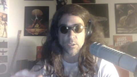 YouTube's Craziest Comments Hosted by Ozzy Stern - April 2017