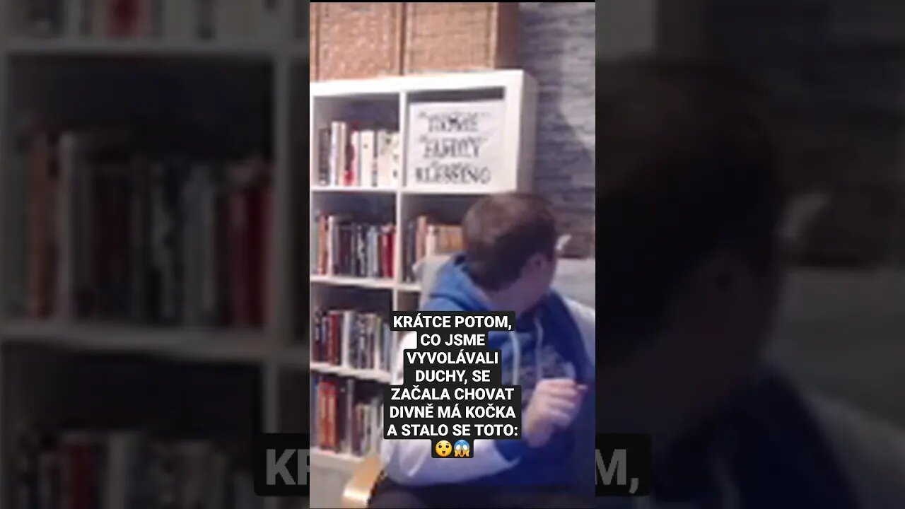 KRÁTCE POTÉ, CO JSME VYVOLÁVALI DUCHY, se ZAČALA CHOVAT DIVNĚ MÁ KOČKA a STALO SE TOTO! 😱 #scary