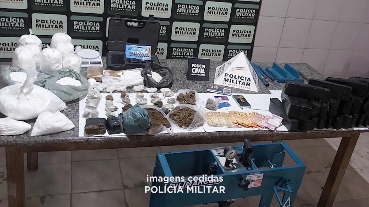 Ação Fabriciano: Homem Preso com mais de 70 kg de Maconha e cerca de 25 kg de Pasta Base de Cocaína.