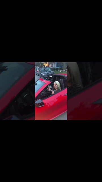 First Lady Of Toronto Ridin In Style!