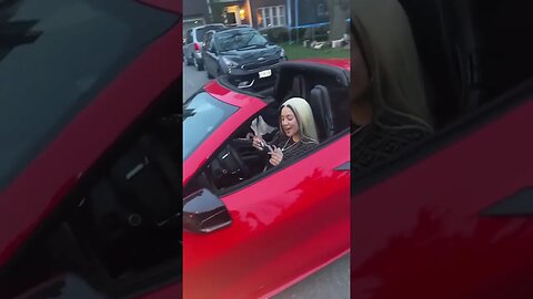 First Lady Of Toronto Ridin In Style!