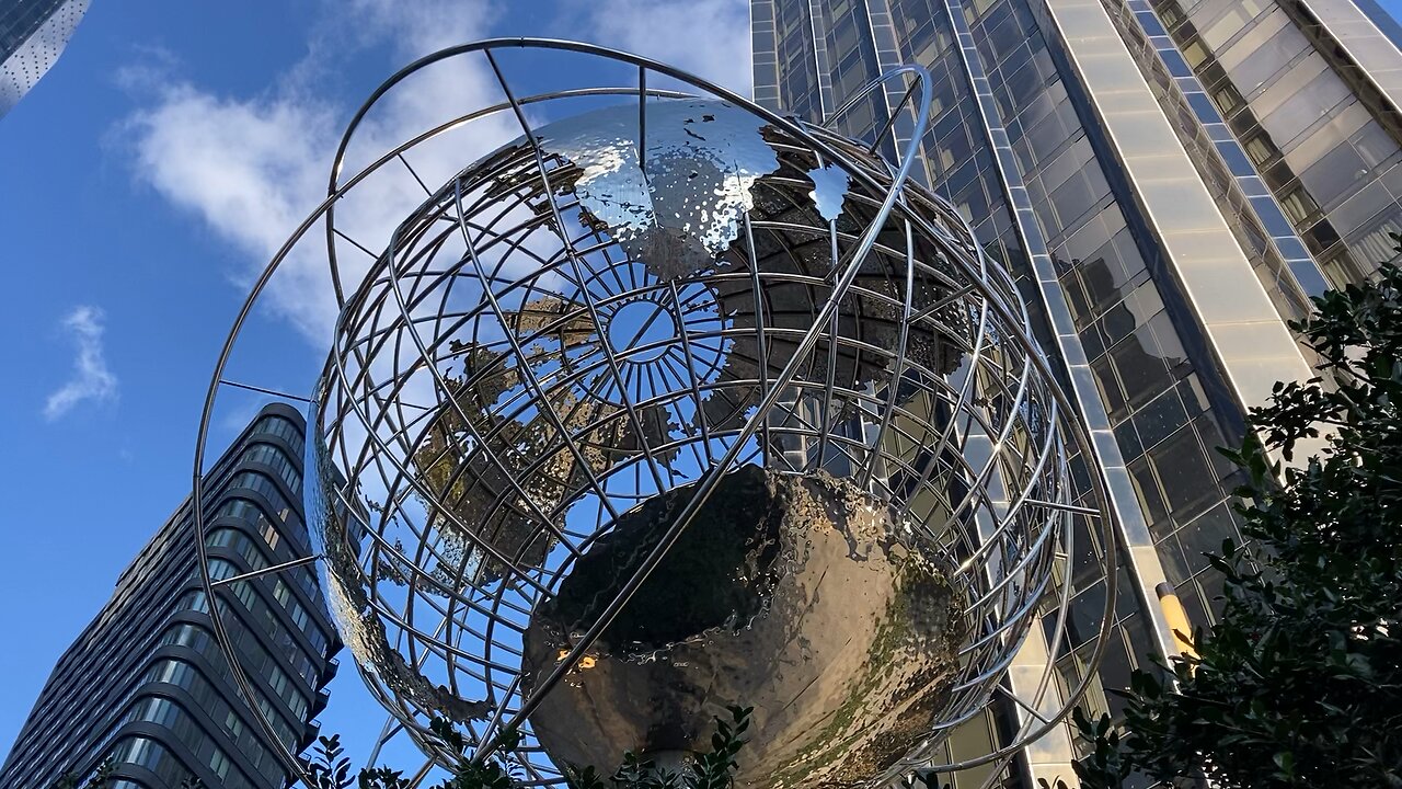 Walking Manhattan: Columbus Circle